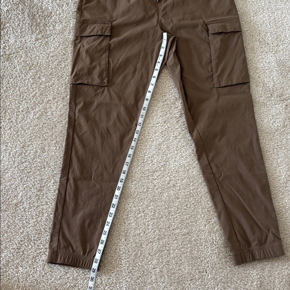 Kenneth Cole Brown Cargo Jogger Size Large - Picture 6 of 7
